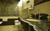 Castello Bevilacqua 31 bathroom